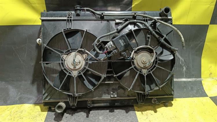 Радиатор основной Ниссан Фуга в Нижнекамске 105359