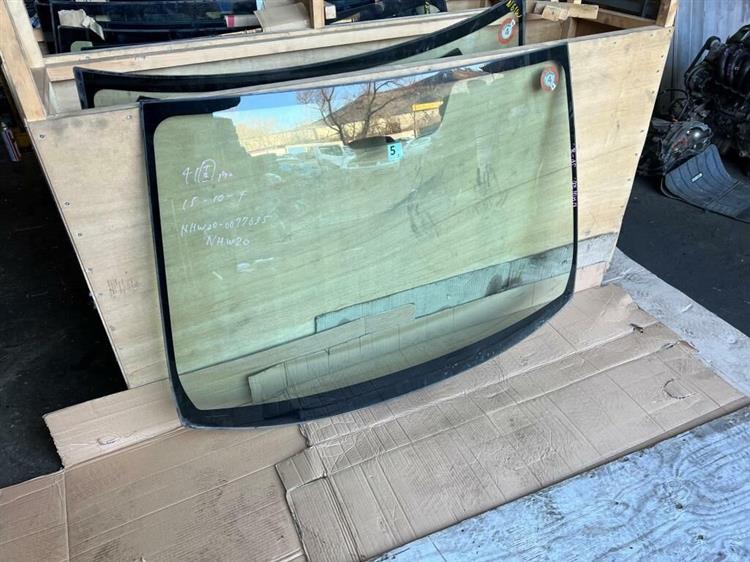 Лобовое стекло Тойота Приус в Нижнекамске 236521