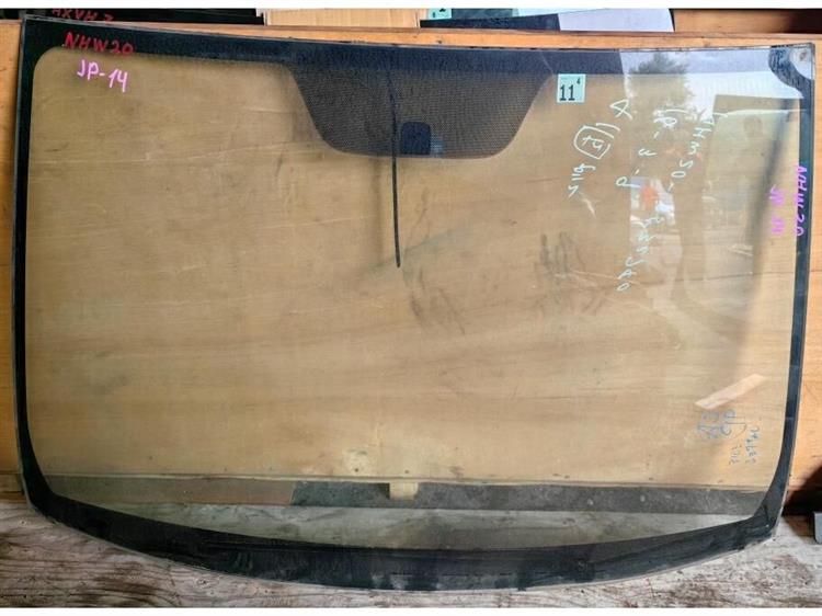 Лобовое стекло Тойота Приус в Нижнекамске 249558