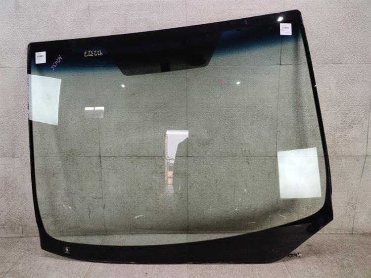 Лобовое стекло Тойота Веллфайр в Нижнекамске 422327
