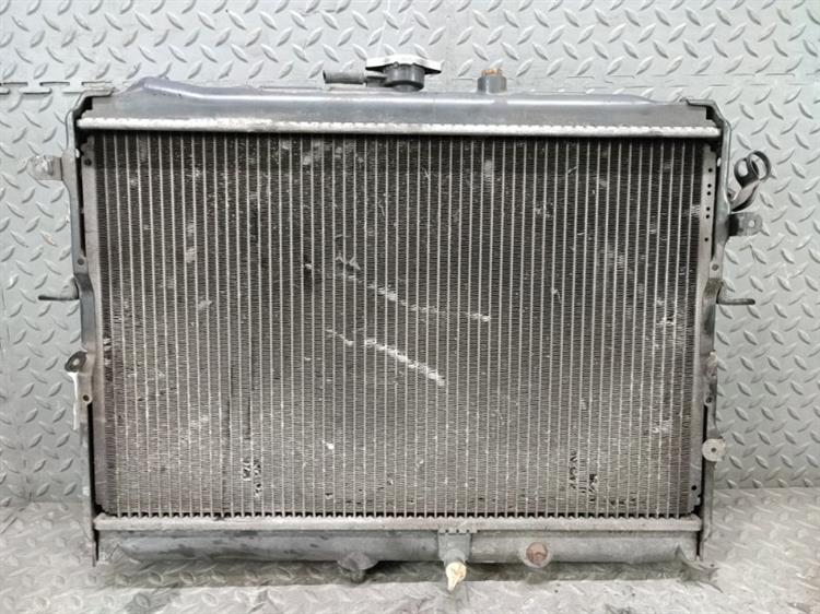 Радиатор основной Мазда Бонго в Нижнекамске 431315