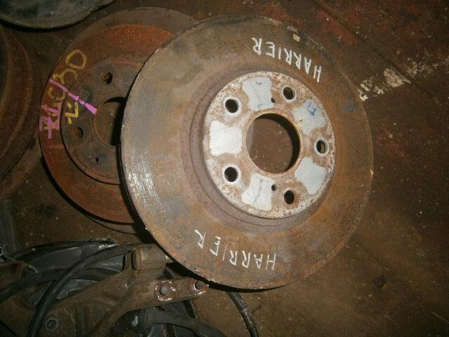 Тормозной диск Тойота Харриер в Нижнекамске 47212