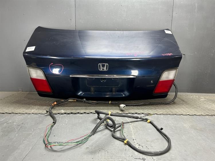 Крышка багажника Хонда Аккорд в Нижнекамске 473817