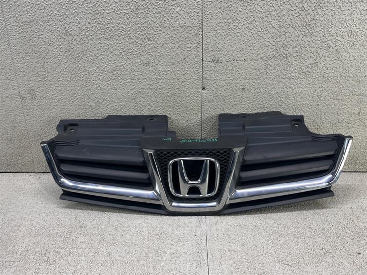 Решетка радиатора Honda Zest
