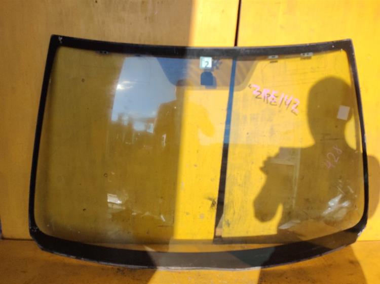 Лобовое стекло Тойота Королла Филдер в Нижнекамске 47992