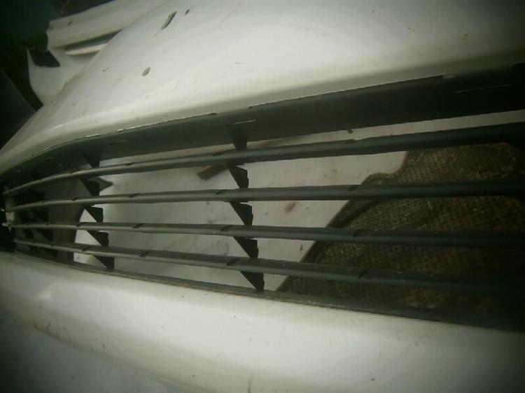 Решетка радиатора Тойота Приус в Нижнекамске 72763