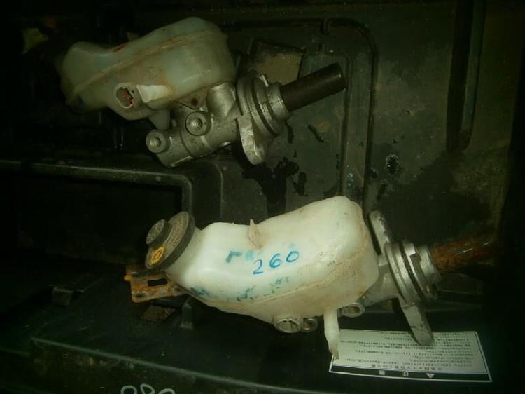 Главный тормозной цилиндр Тойота Премио в Нижнекамске 73101