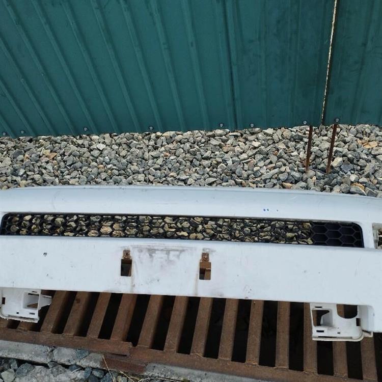 Решетка радиатора Тойота ББ в Нижнекамске 87564